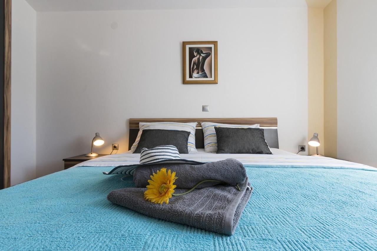 Apartment Carmen Pula Luaran gambar